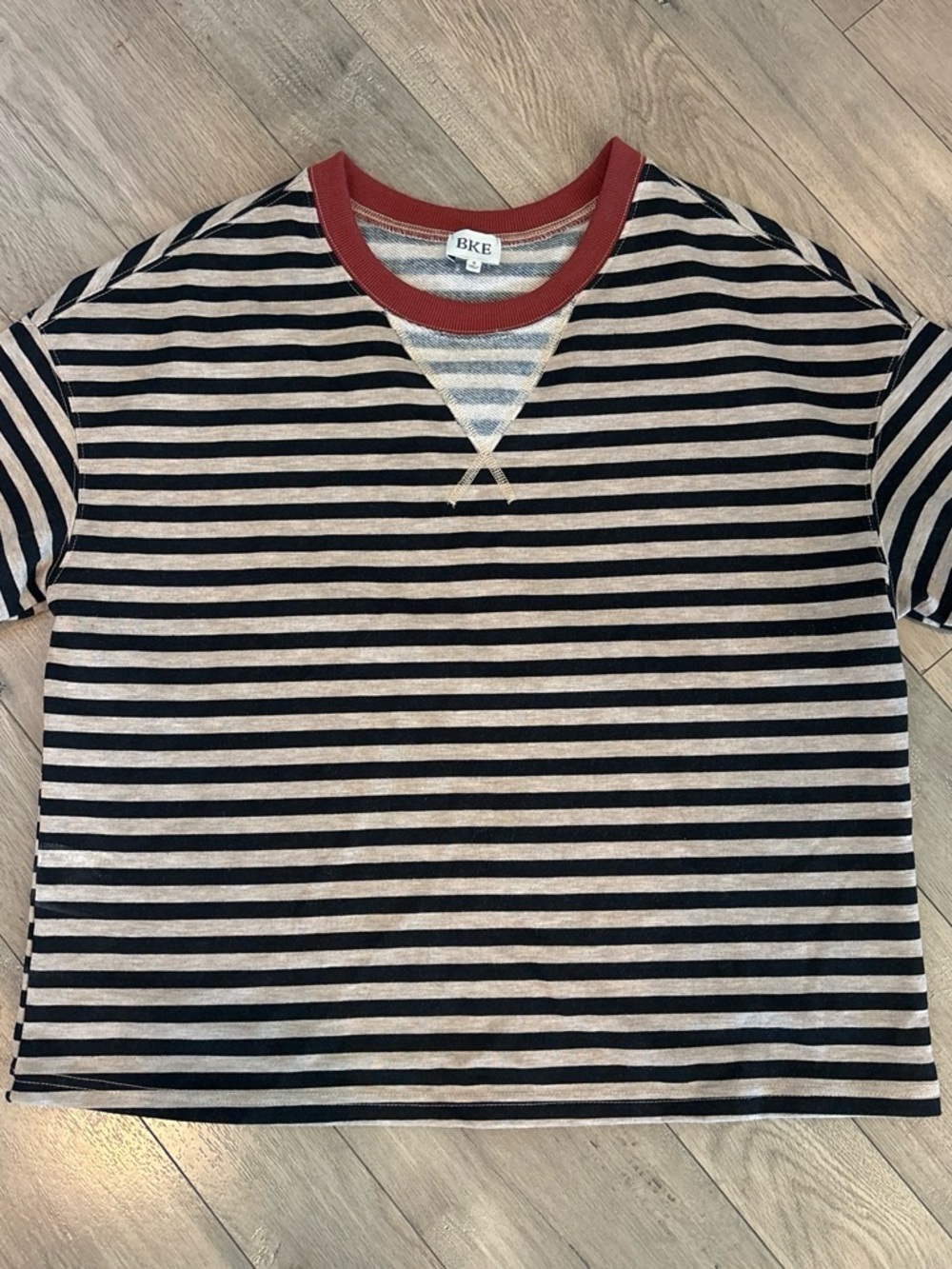 BKE Women’s Black & Cream Striped Short Sleeve Tee with Red Neckline